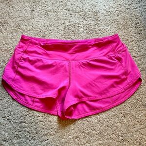 Lululemon speed up low rise 2.5 inch short